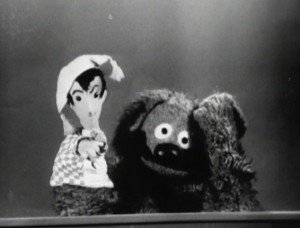 A puppet confuses Rowlf.